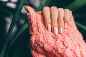 Ongles rose clair